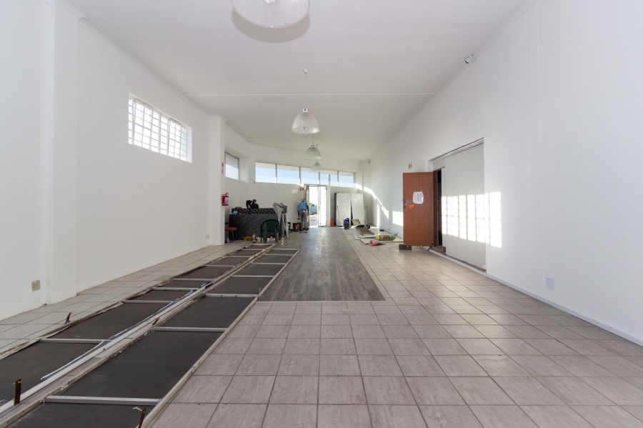 To Let commercial Property for Rent in Korsten Eastern Cape